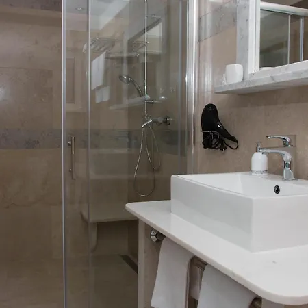 Villa Organic Gardens