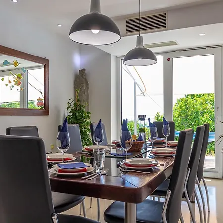 Villa Organic Gardens